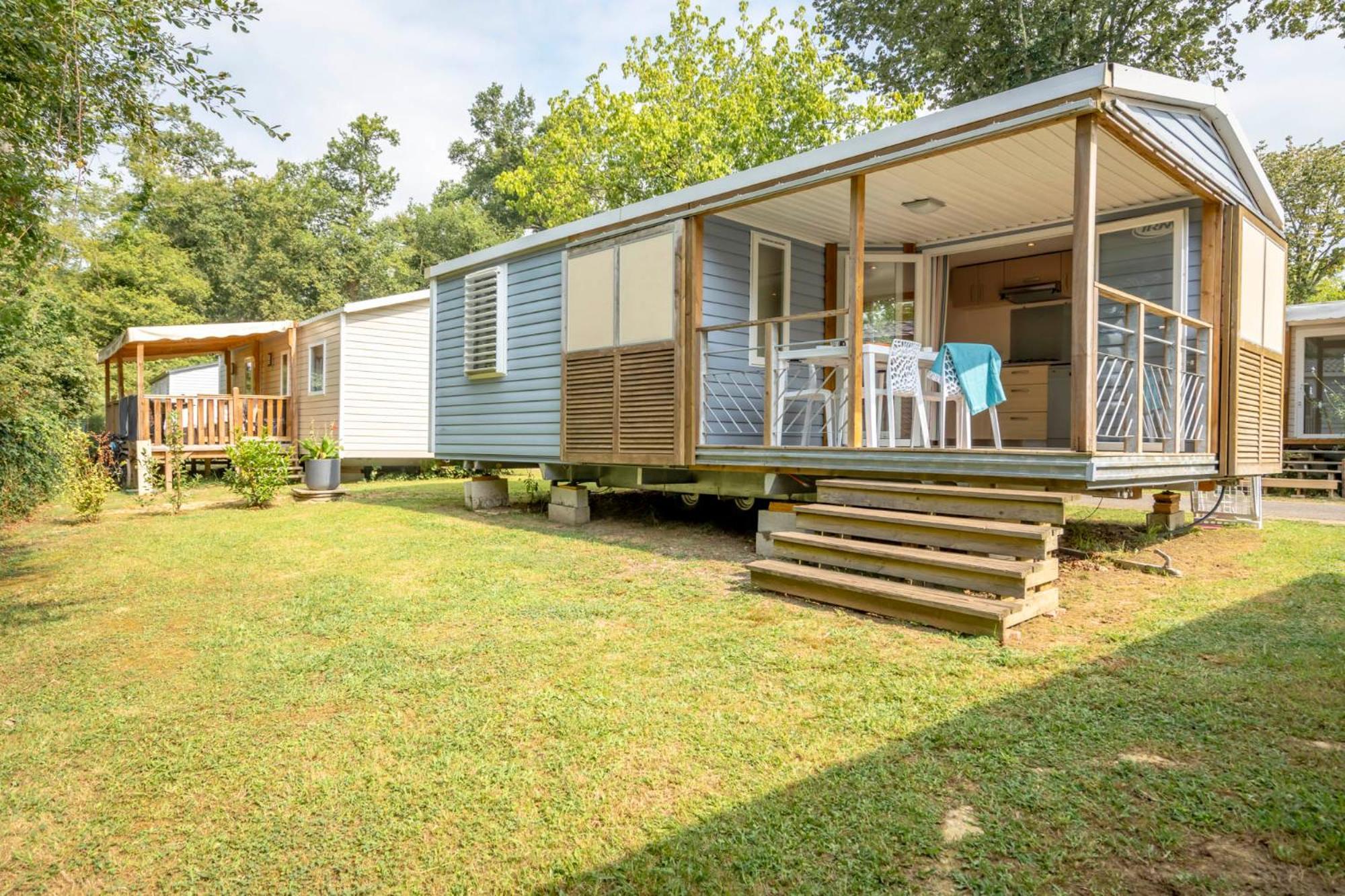 Camping Des Salines Salies-de-Béarn Esterno foto